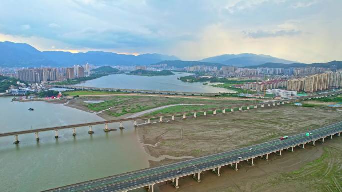 跨海高铁 海上高速公路铁路