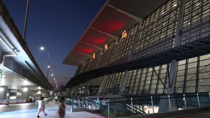 地铁高铁站北京清河夜景