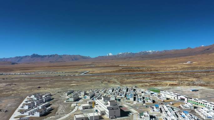 藏族民居 自然村 海拔 建筑 高视角