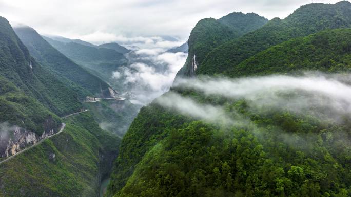 4K延时航拍恩施鹤峰屏山峡谷云海美景