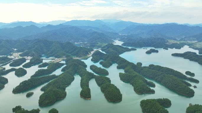 航拍杭州淳安县千岛湖镇千岛湖大桥风光