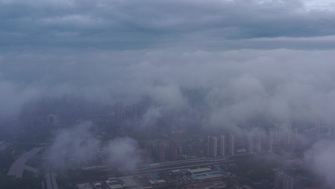 城市上空云层航拍4k视频