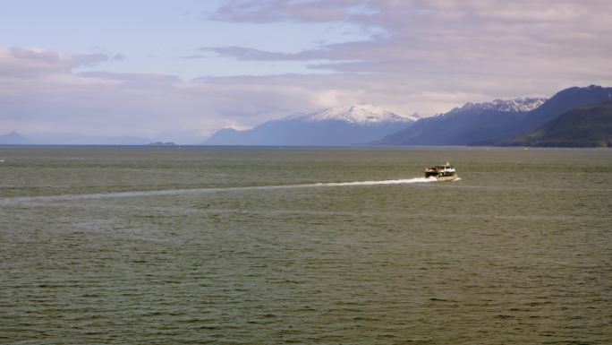 大海 雪山 蓝天 飞机 轮船 阿拉斯加
