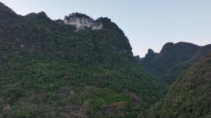 贵州荔波茂兰山脉航拍4K