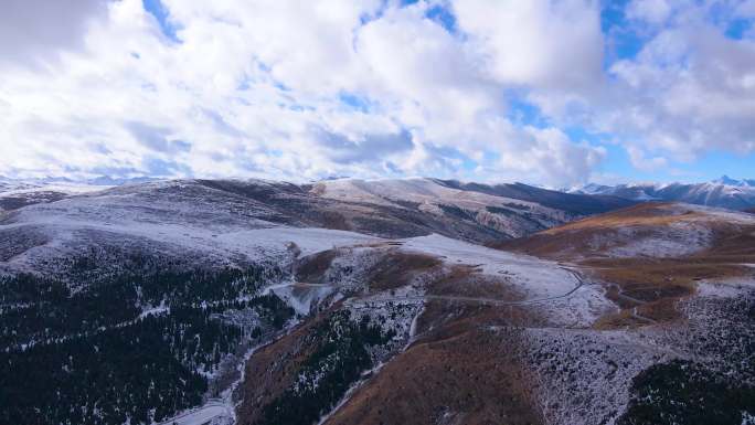 阿坝州高原雪景