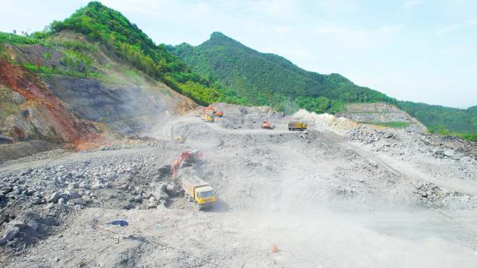 H025建筑材料 矿石开采 采石场 挖矿