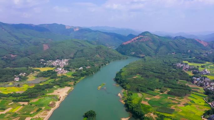 十万大山原始森林山河绿水青山生态发展两山