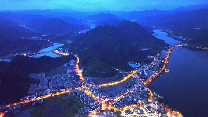 航拍杭州市淳安县威坪镇夜景