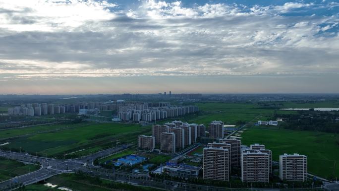 航拍绿地控股襄阳城际空间站楼盘城市风光