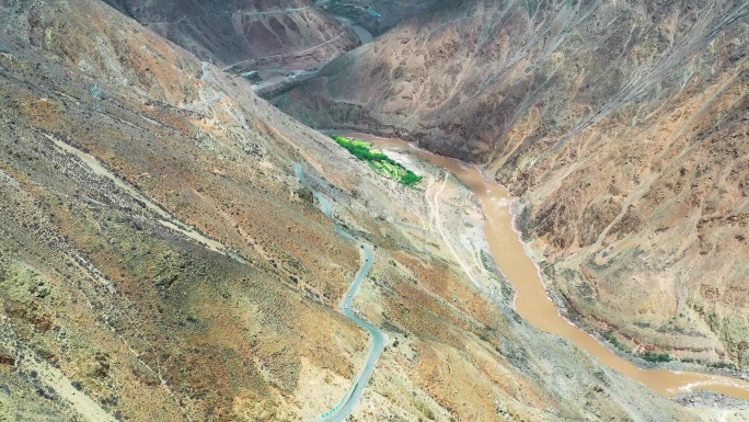 航拍怒江盘山公路 G318川藏线