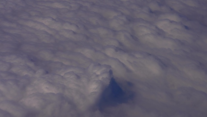 4K机翼云朵 流动云朵 高空云朵