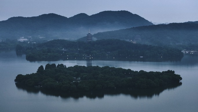 山色空蒙雨亦奇之杭州西湖4K航拍