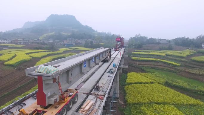 铁路建筑 建材运输 公路行驶