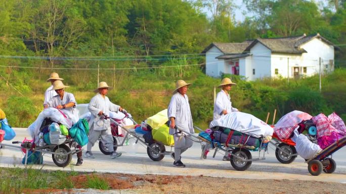 徒步旅行 佛教 公路行驶