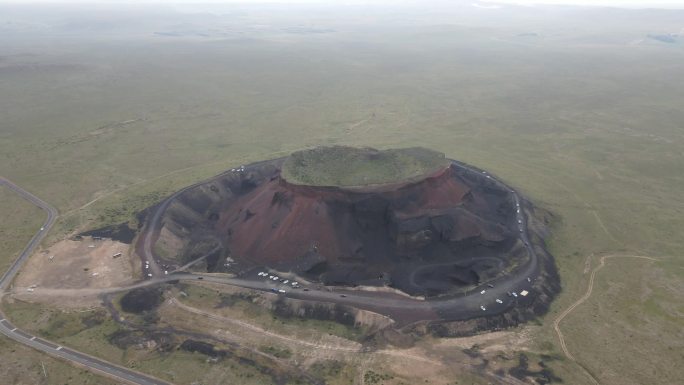 航拍乌兰哈达火山