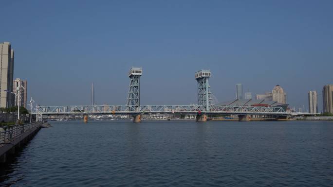 天津海河津门大桥延时摄影海河大桥车流
