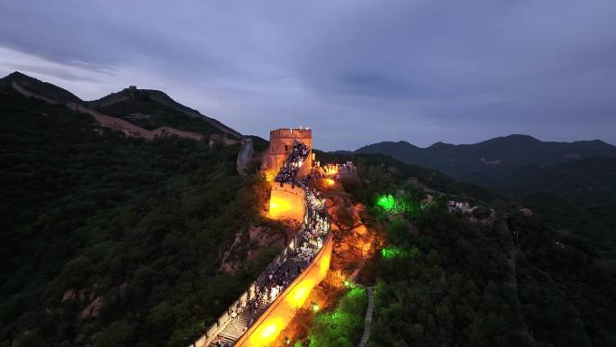 航拍北京延庆八达岭长城夜景