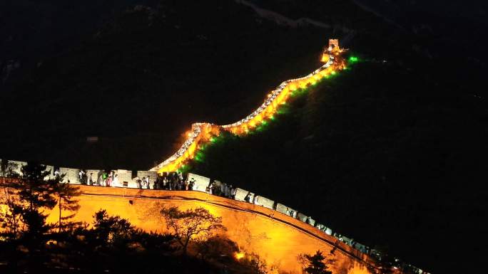 航拍北京延庆八达岭长城夜景