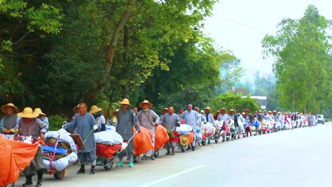 徒步旅行 佛教 公路行驶