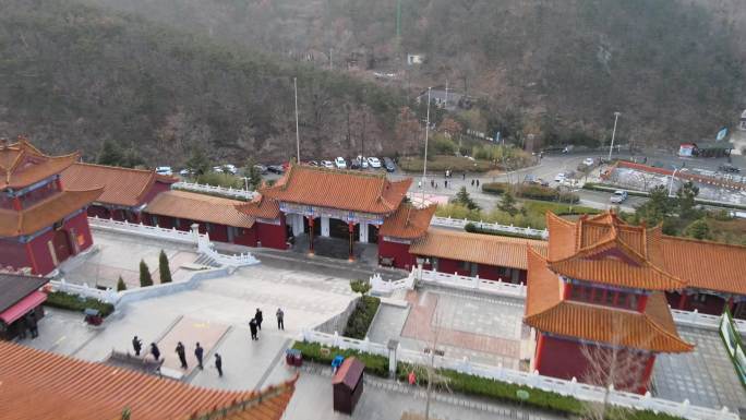 航拍威海市环翠区里口山风景区广福寺