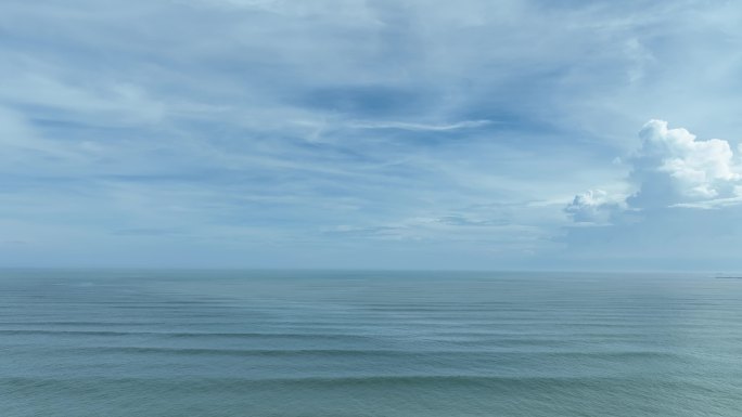 蓝色大海航拍海天一线碧海蓝天蔚蓝大海风景