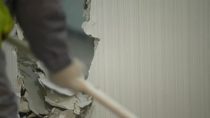 钢筋 工人砸墙 室内装修 拆卸 二次装修