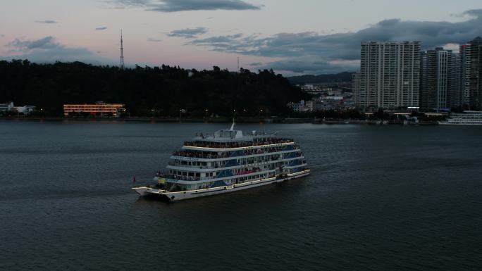 大理洱海大游船夜游洱海