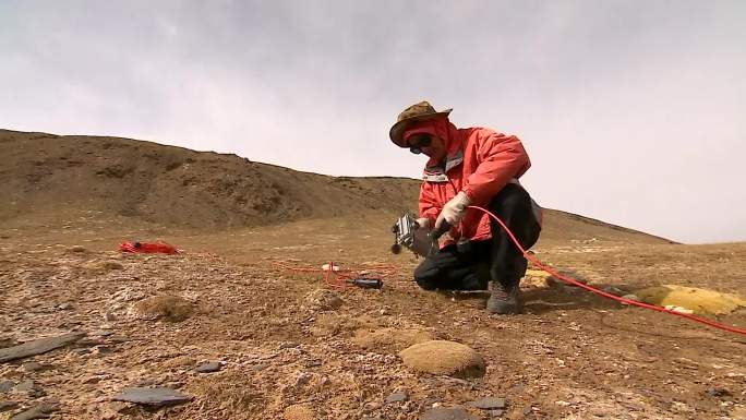 青藏高原地质调查