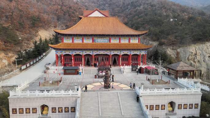 航拍威海市环翠区里口山风景区广福寺