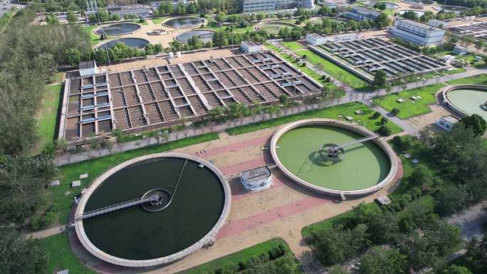 污水处理工业园区水池储水池航拍