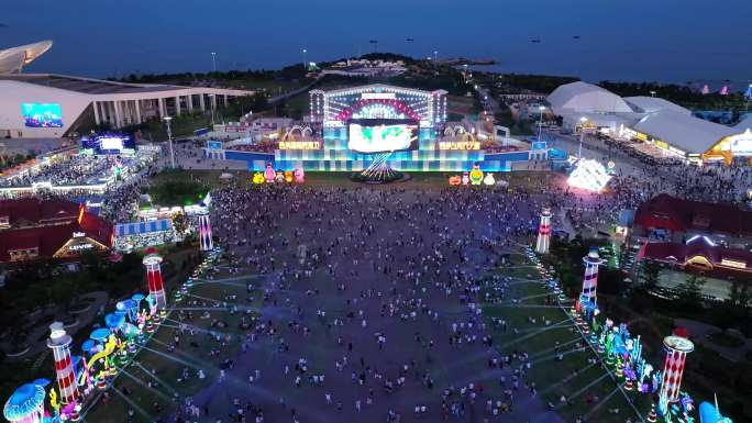 2023青岛啤酒节夜景航拍素材