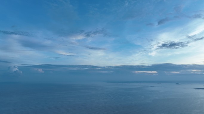 蓝色大海航拍海天一线碧海蓝天蔚蓝大海风景