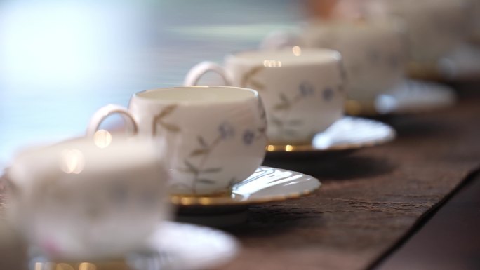 茶杯 古色古香 茶壶 瓷制品 流水