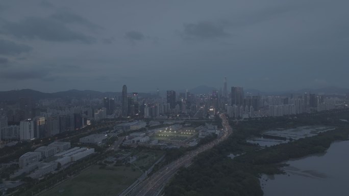 航拍深圳滨河生态体育公园