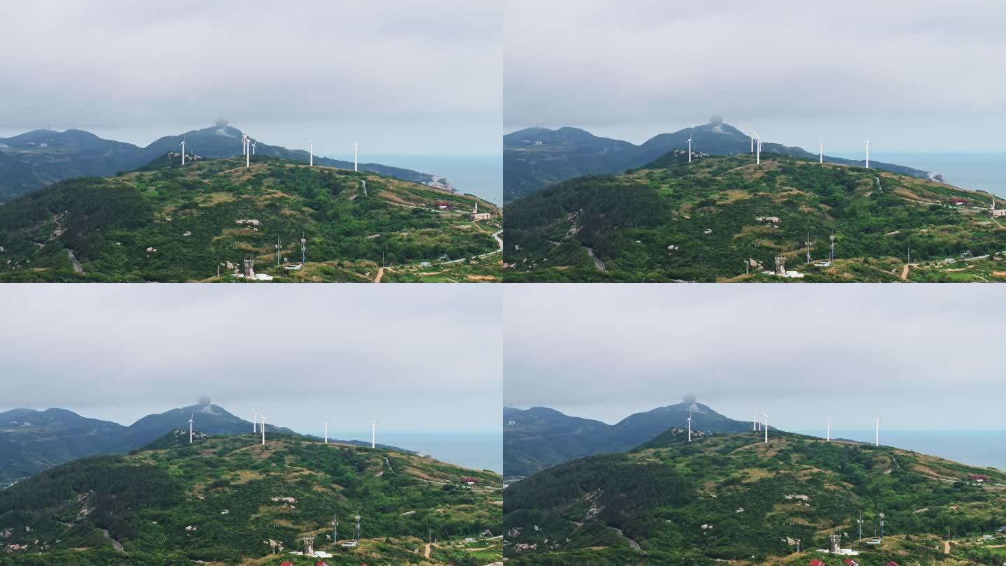4K航拍海岛上的大风车 温州南麂岛