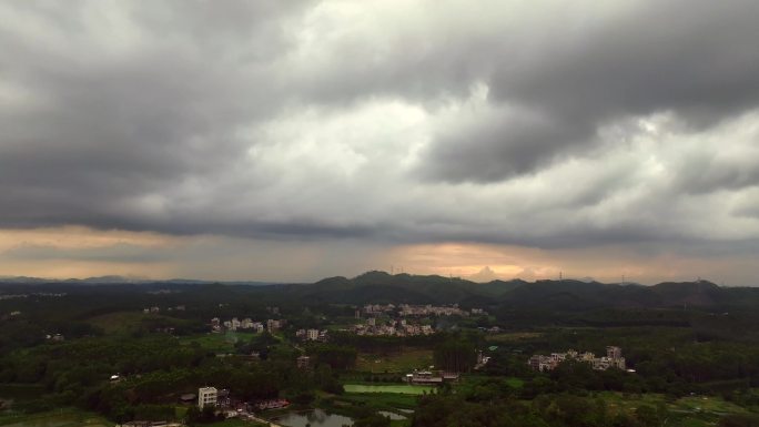 航拍粤西地区乡村天气变化乌云来袭