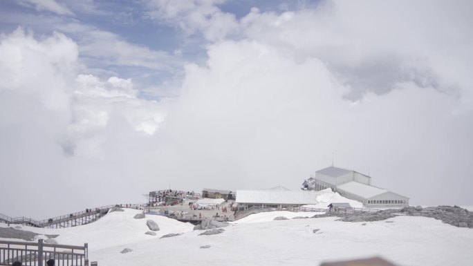 玉龙雪山