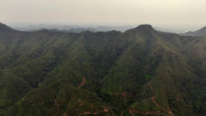 航拍粤西山区群山起伏生态系统 组图