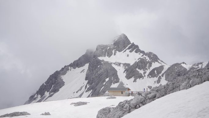 玉龙雪山