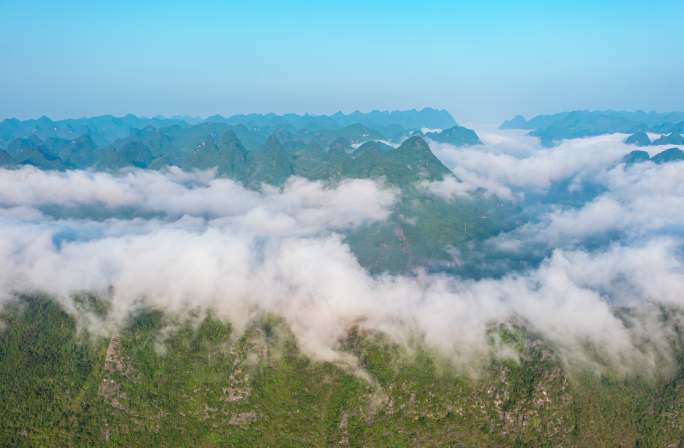 红水河山区山脊云海航拍延时