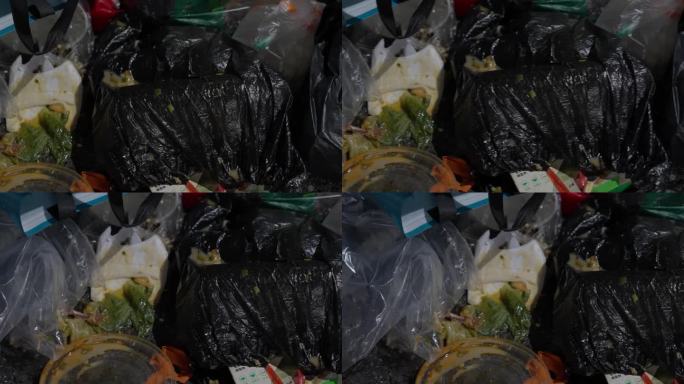 塑料袋垃圾堆