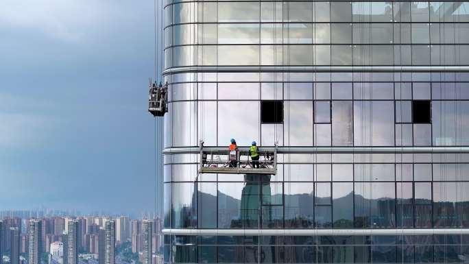 4K高层建筑蜘蛛人玻璃幕墙施工
