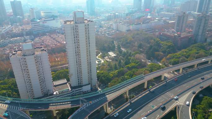 上海市外滩陆家嘴高楼大厦城市地标建筑群繁