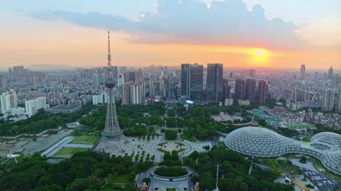 佛山禅城文华公园季华路中轴后拉航拍大景