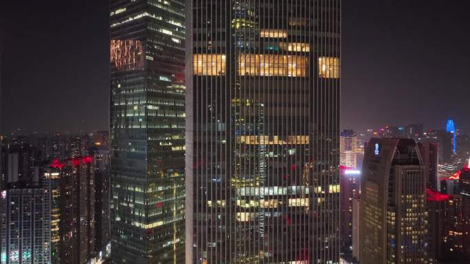 航拍广州CBD夜景周大福国际金融中心