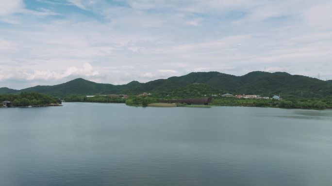 航拍浙江杭州湘湖风景名胜区博物馆