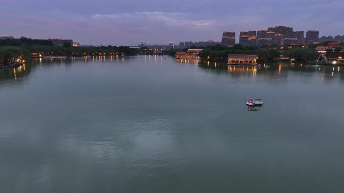 西安曲江池遗址公园