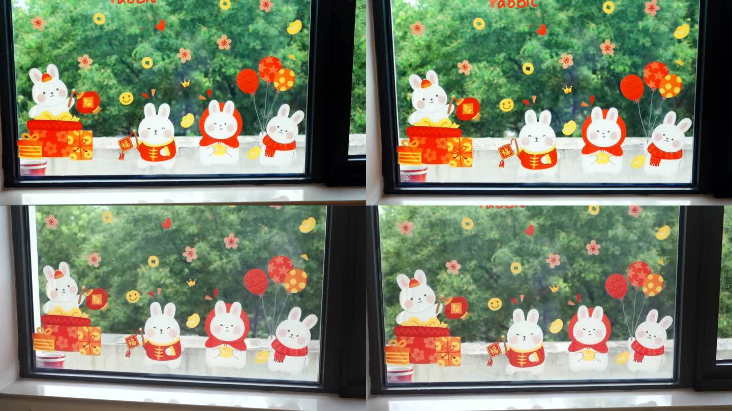 窗户上的卡通兔子贴纸
