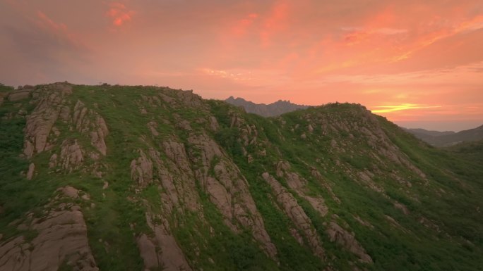 青岛 西海岸 小珠山火烧云