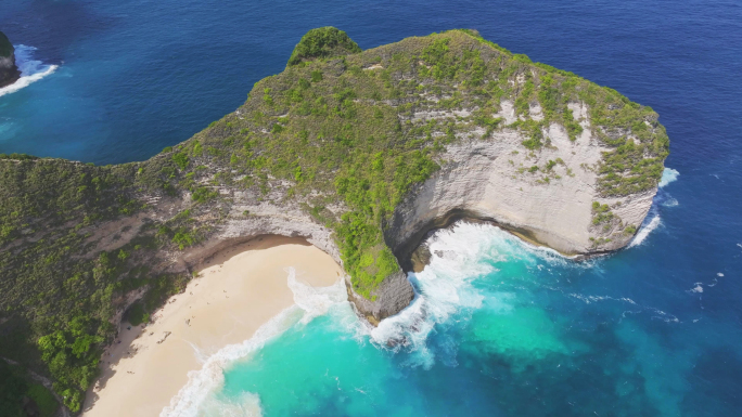 印度尼西亚佩妮达岛航拍海浪大海沙滩巴厘岛